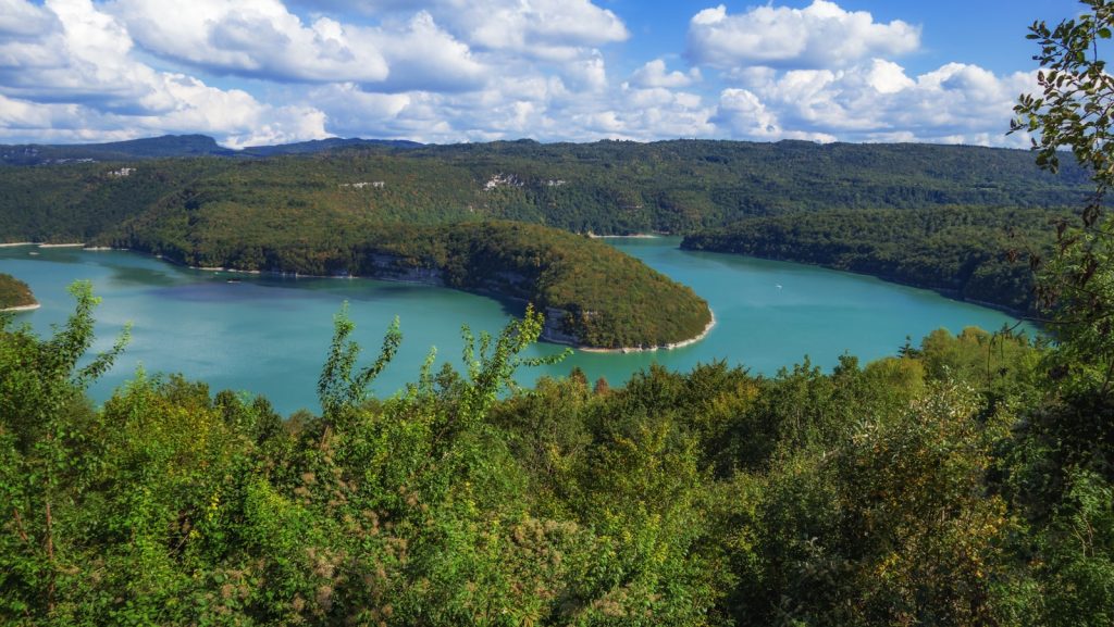 la riviere de l'ain