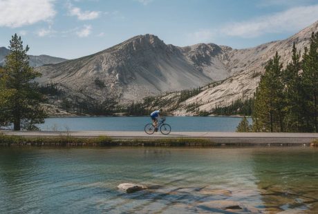 Les plus belles randonnées à vélo pour admirer les lacs de l’Ain.